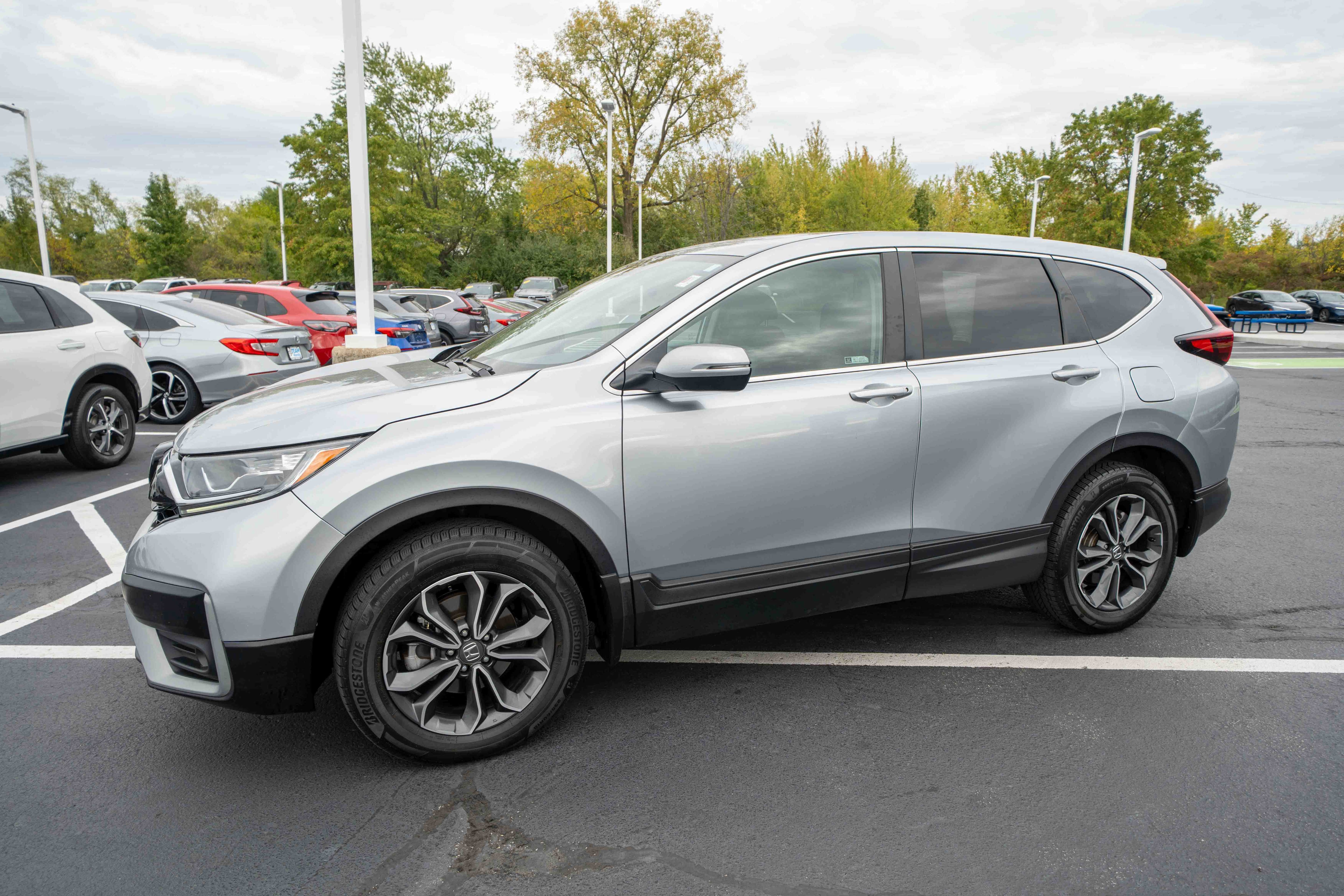 Used 2022 Honda CR-V EX image 3