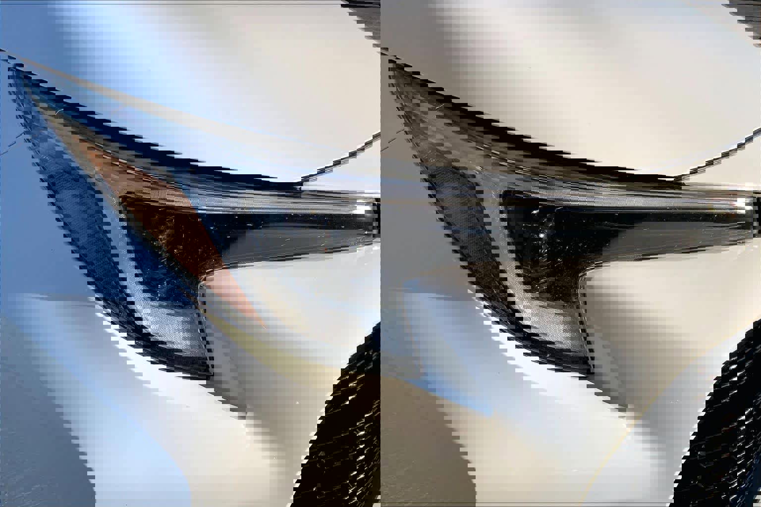 Used 2024 Toyota Corolla Core w/ Performance Package image 27