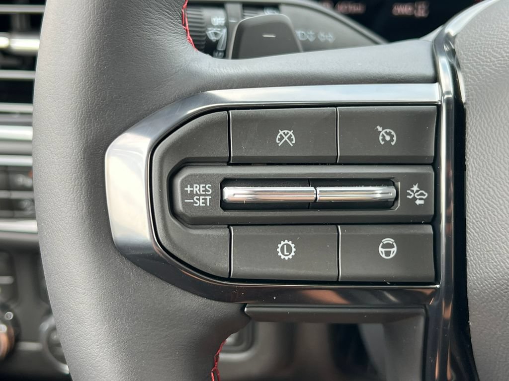 New 2026 GMC Yukon XL AT4 Ultimate w/ LPO, Illumination Package AWD/4WD image 27