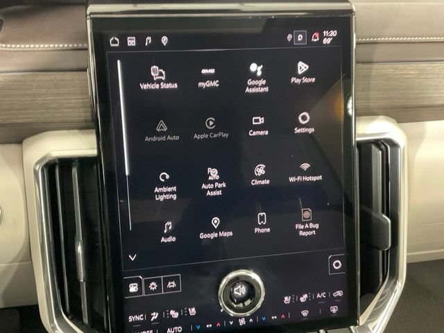 Used 2025 GMC Acadia Denali w/ Super Cruise Package FWD image 12