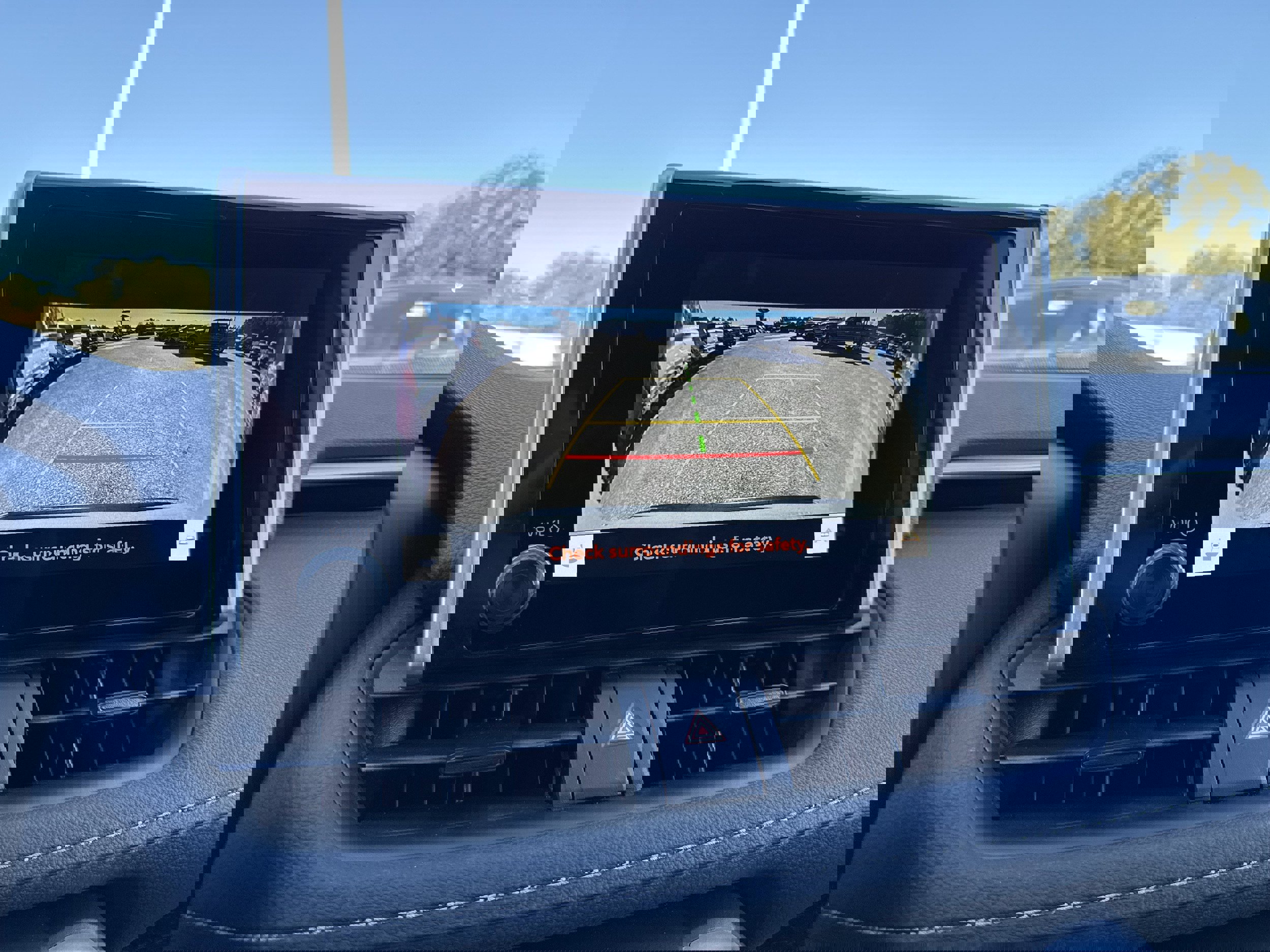 Used 2024 Toyota RAV4 XLE image 17