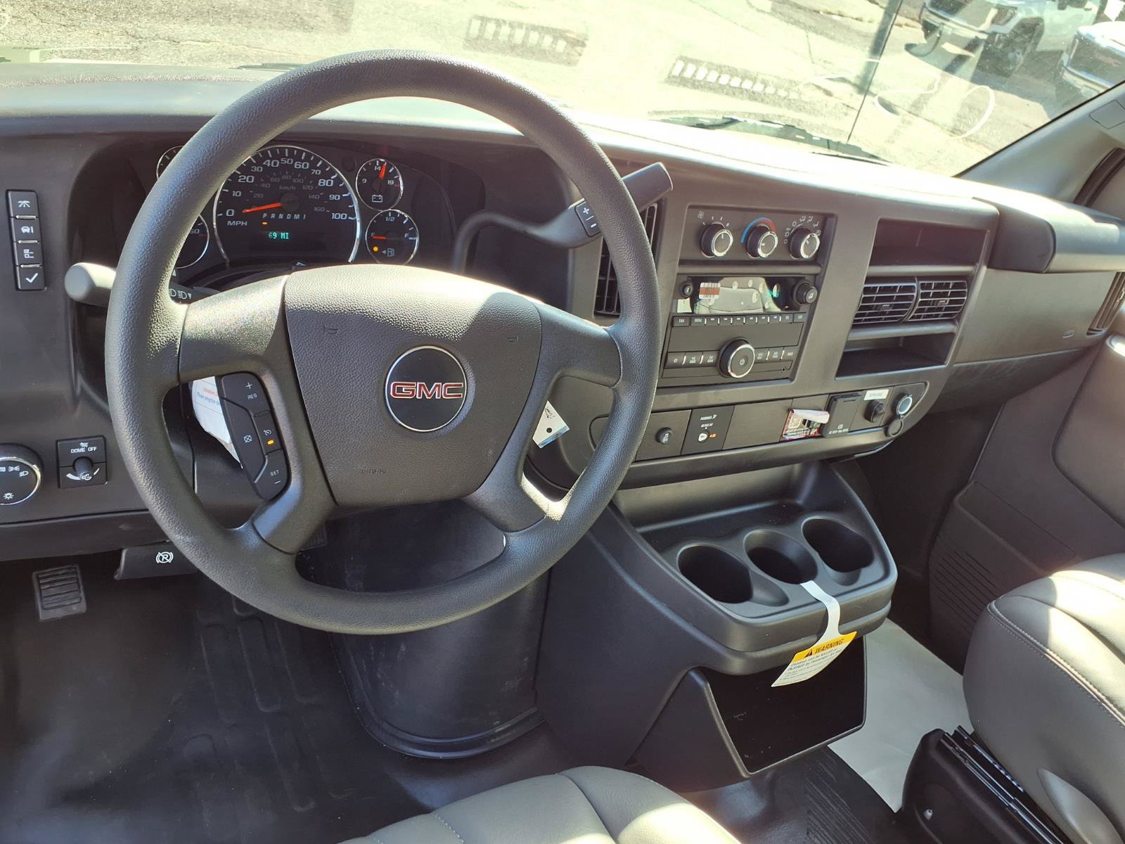 New 2026 GMC Savana 3500 w/ Power Convenience Package RWD image 7