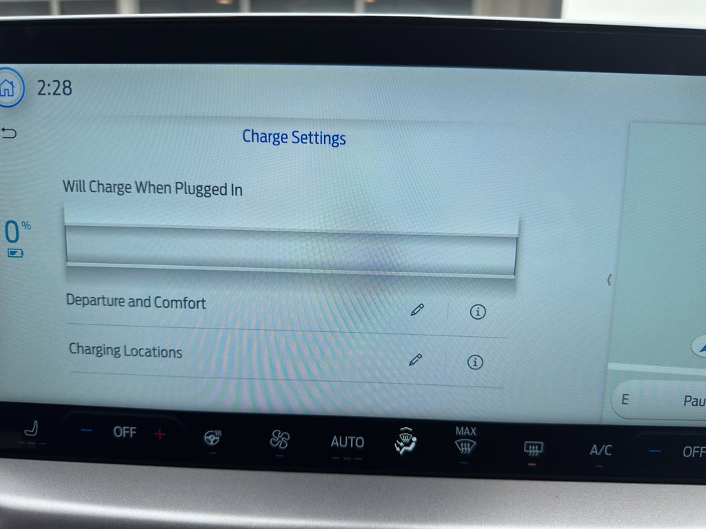 New 2025 Ford Escape SE image 17