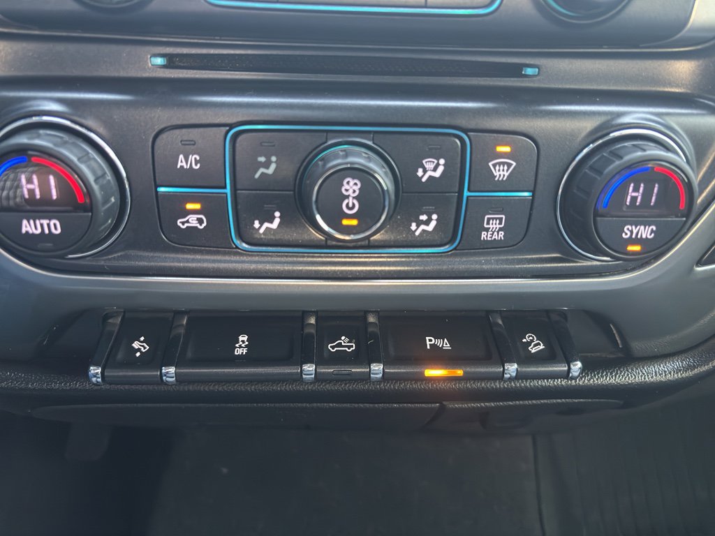 Used 2018 Chevrolet Silverado 1500 LT w/ All Star Edition image 22