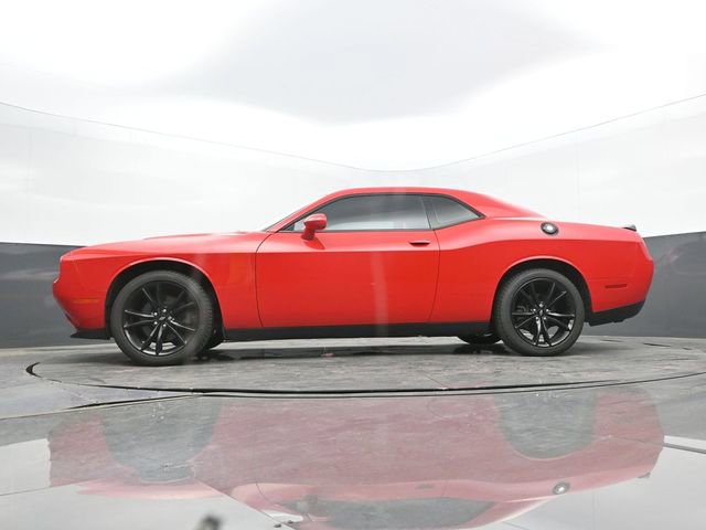 Used 2018 Dodge Challenger SXT Plus image 46