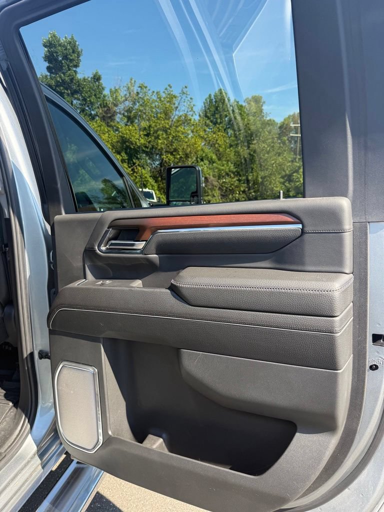 Used 2024 GMC Sierra 2500 Denali w/ Denali Reserve Package AWD/4WD image 21
