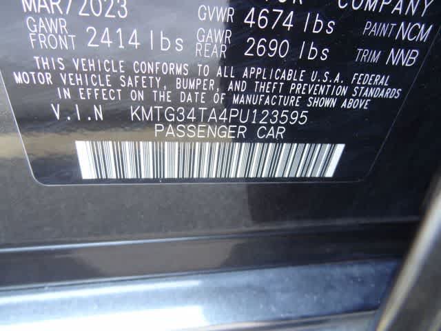 Used 2023 Genesis G70 2.0T RWD image 48