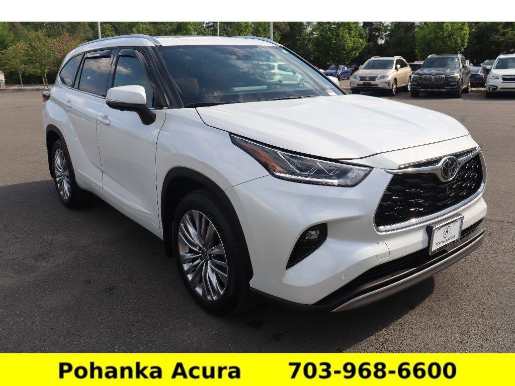 Used 2025 Toyota Highlander Platinum