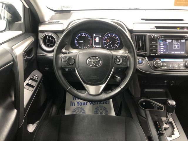 Used 2018 Toyota RAV4 XLE w/ Plus Extra Value Package image 15
