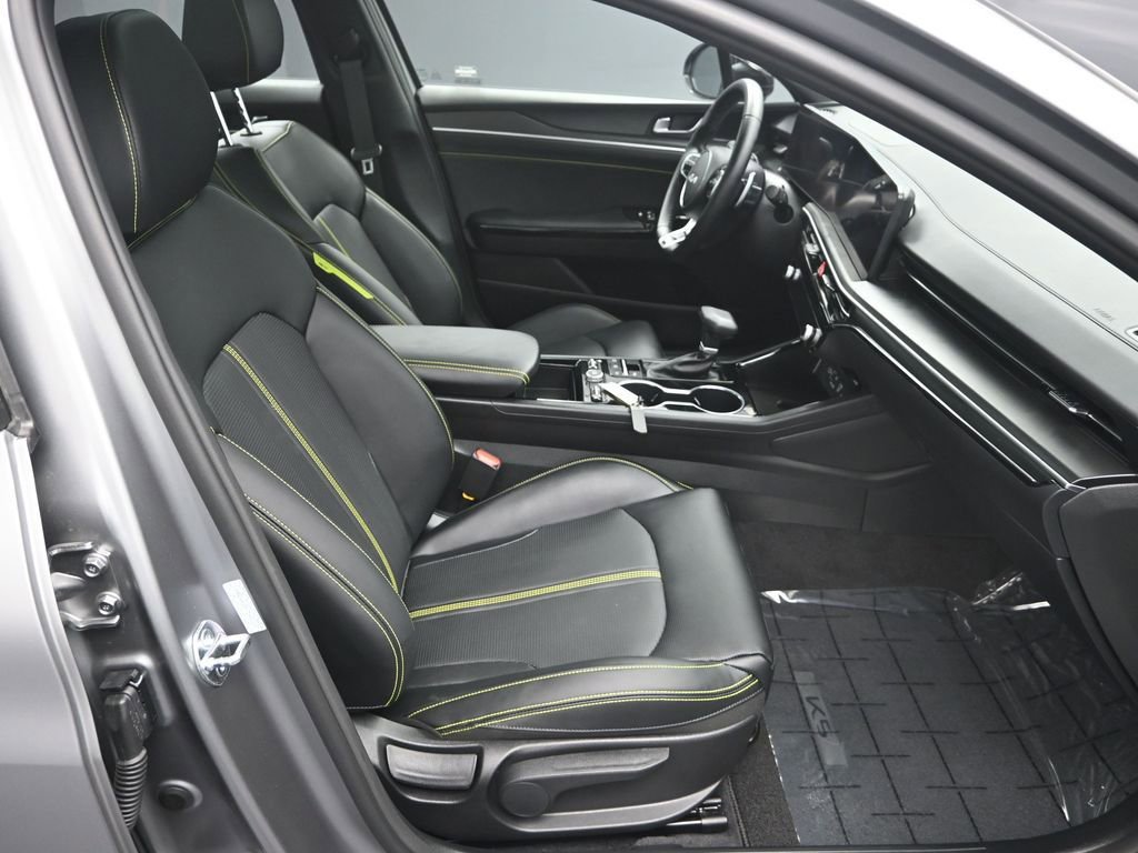 Certified 2026 Kia K5 GT FWD image 39