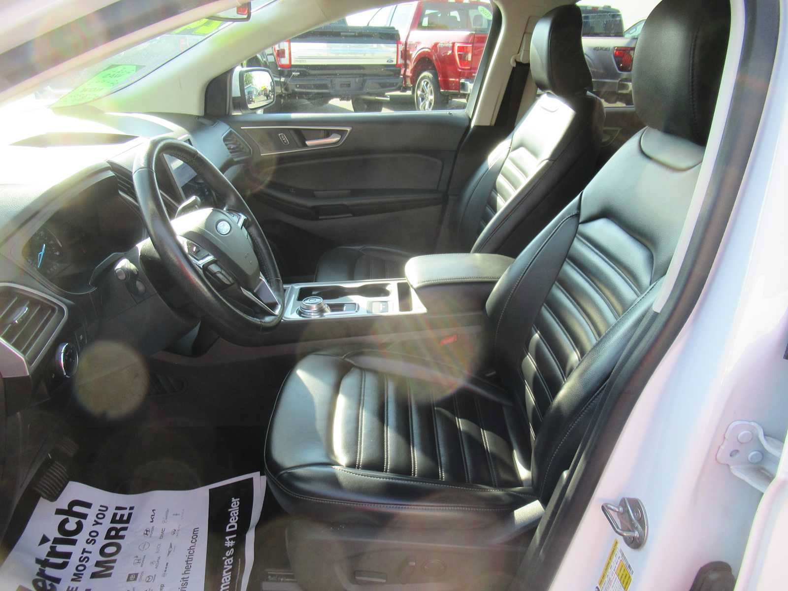 Used 2024 Ford Edge SEL AWD/4WD image 11