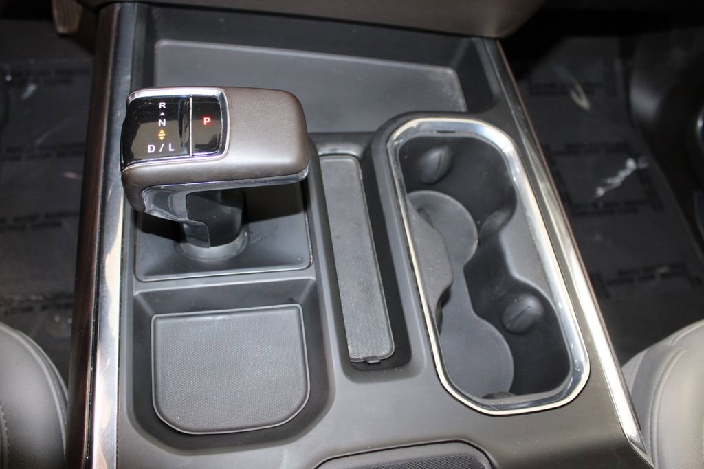 Used 2023 GMC Sierra 1500 SLT image 47