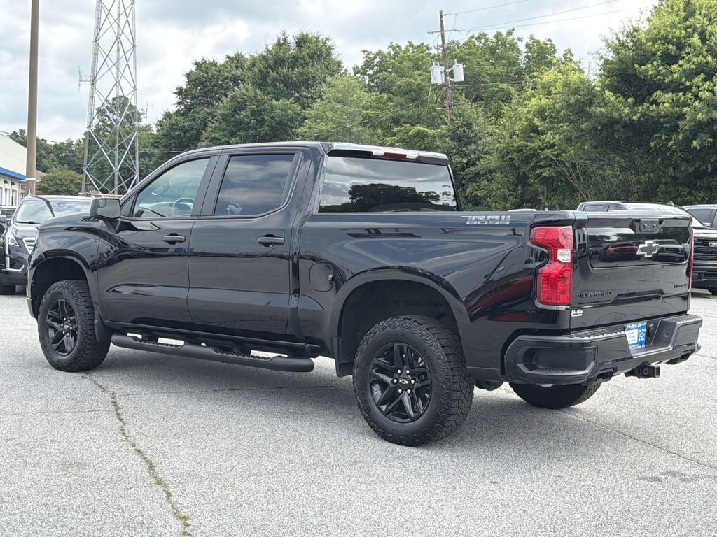 Used 2024 Chevrolet Silverado 1500 Custom Trail Boss w/ Midnight Edition AWD/4WD image 17