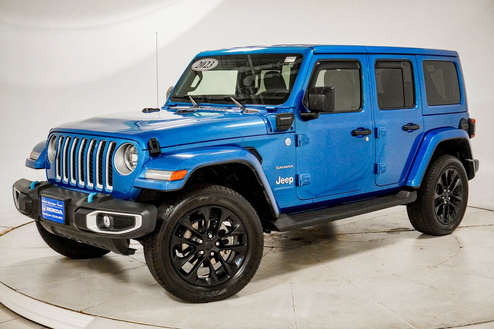 Used 2023 Jeep Wrangler Unlimited Sahara w/ Cold Weather Group