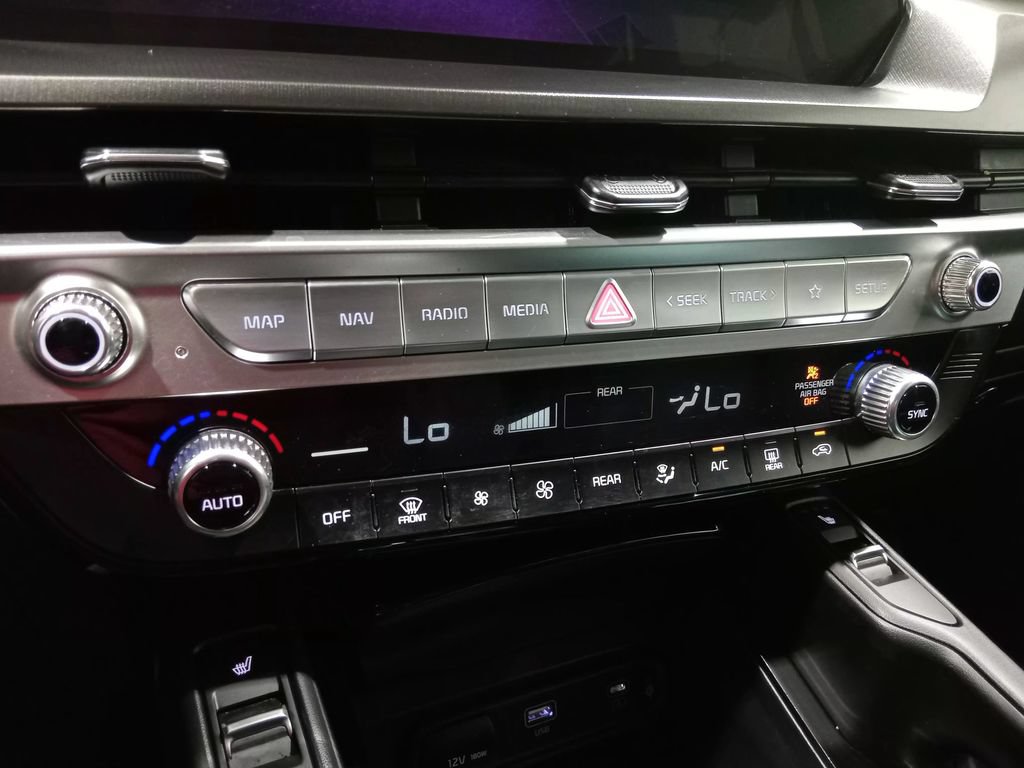 Used 2023 Kia Telluride S AWD/4WD image 22