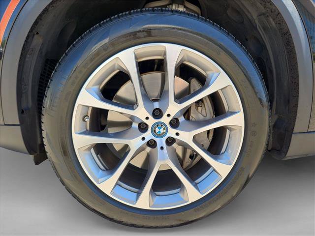 Used 2022 BMW X5 xDrive45e w/ Climate Comfort Package AWD/4WD image 24