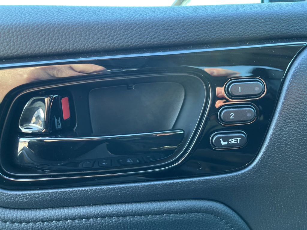 Used 2026 Honda Odyssey Elite image 12