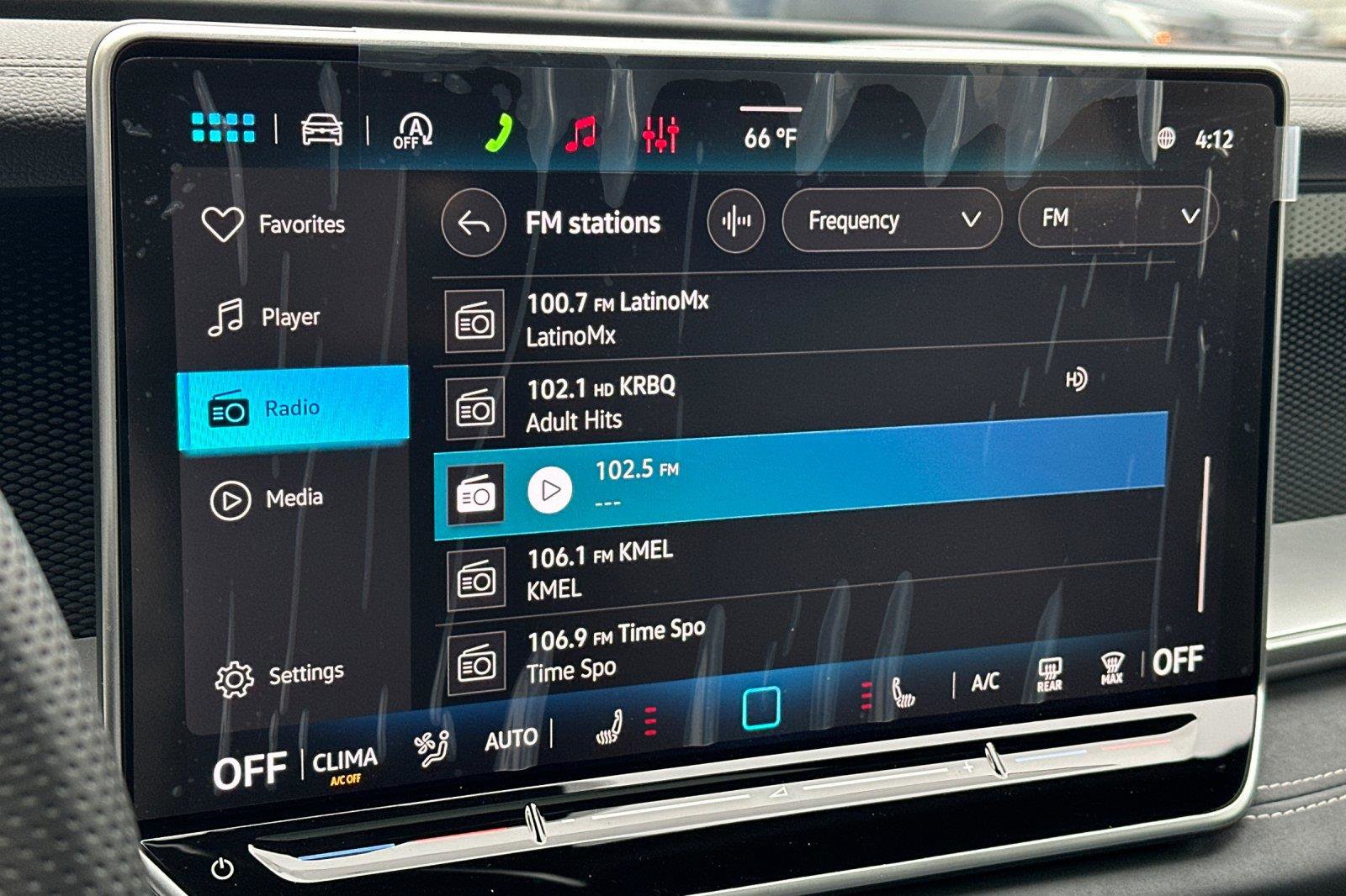 New 2026 Volkswagen Tiguan SE R-Line image 17