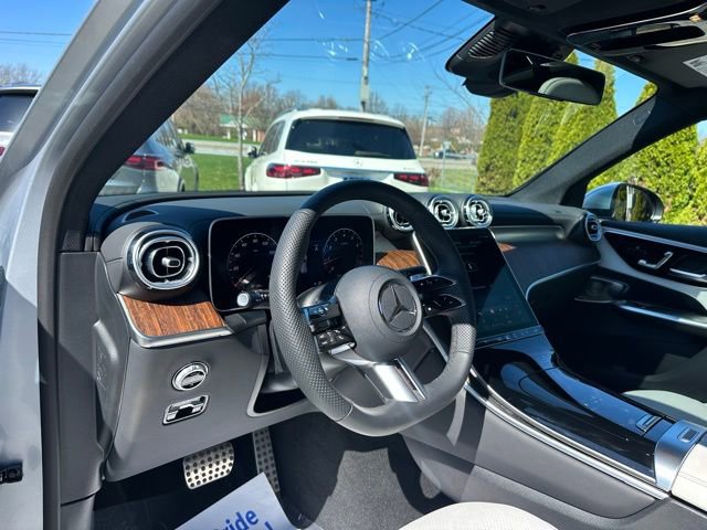 Used 2026 Mercedes-Benz GLC 300 4MATIC image 16