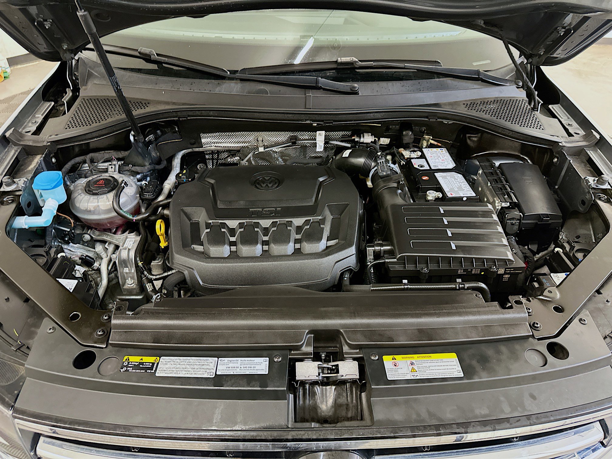 Used 2022 Volkswagen Tiguan SE image 35