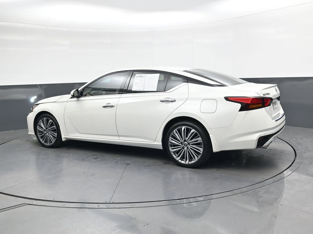 Used 2023 Nissan Altima 2.5 SL image 7
