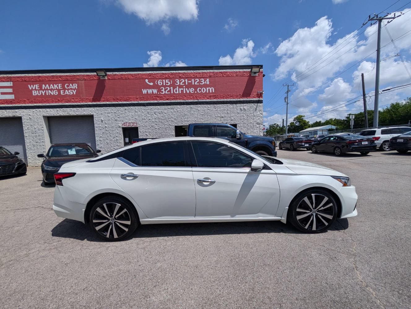 Used 2021 Nissan Altima 2.5 Platinum AWD/4WD image 5