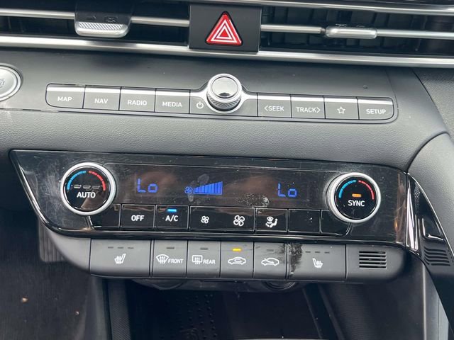 Certified 2023 Hyundai Elantra SEL w/ Convenience Package FWD image 27