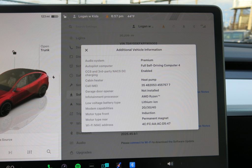 Used 2023 Tesla Model Y Performance image 27