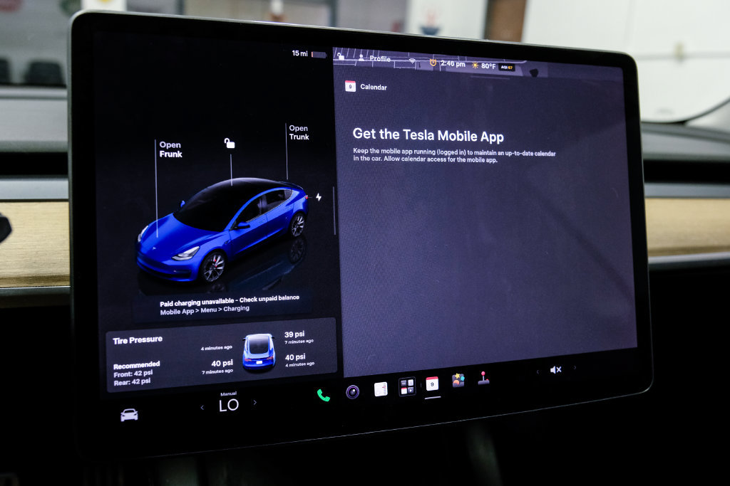 Used 2023 Tesla Model 3 Performance AWD/4WD image 33