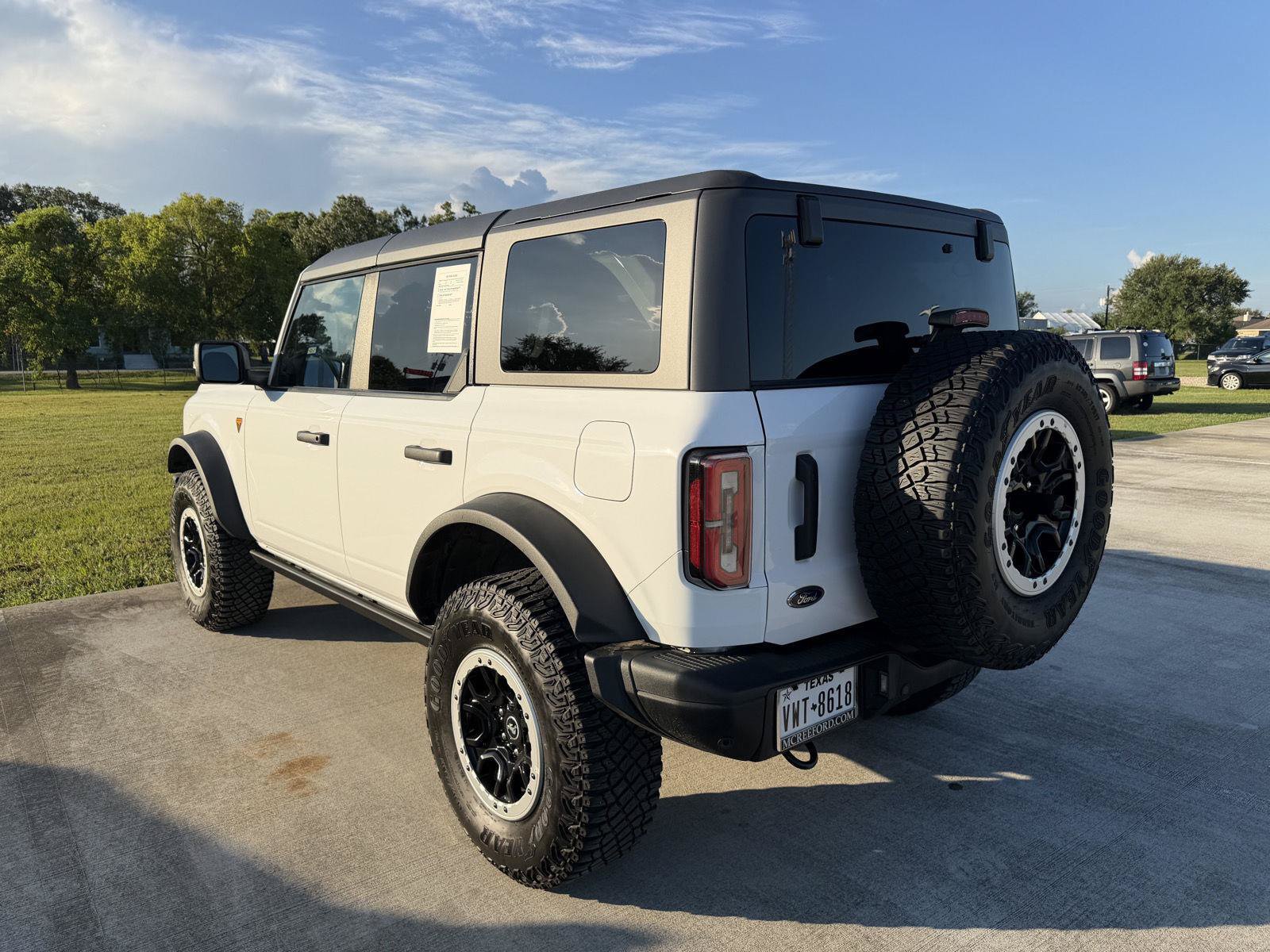 Used 2024 Ford Bronco Badlands AWD/4WD image 7