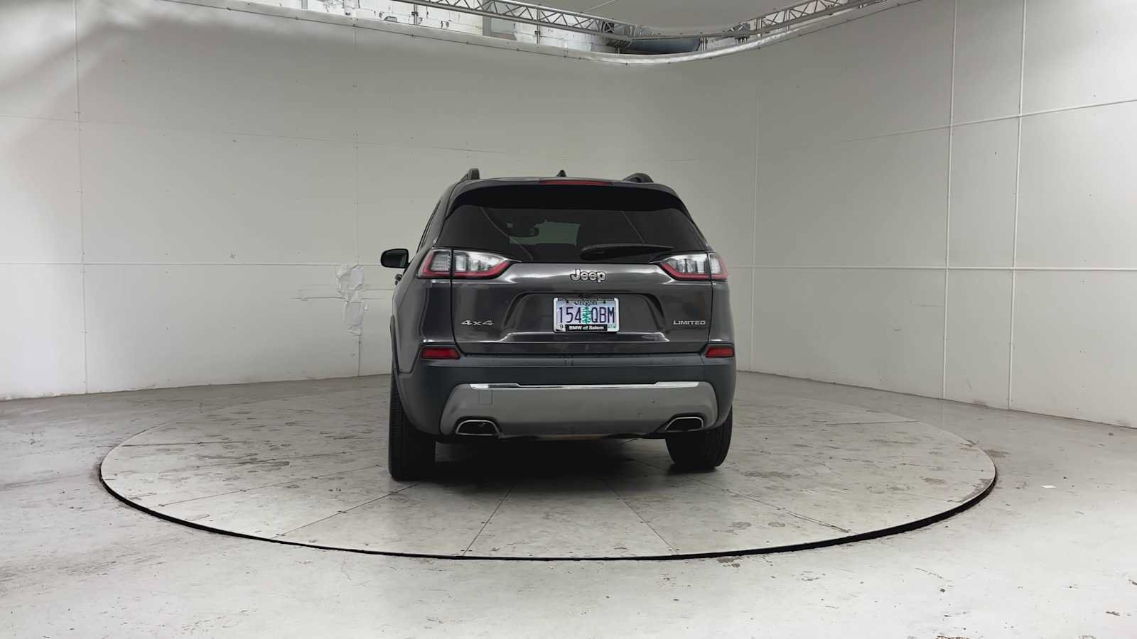 Used 2022 Jeep Cherokee Limited w/ Elite Package AWD/4WD image 6