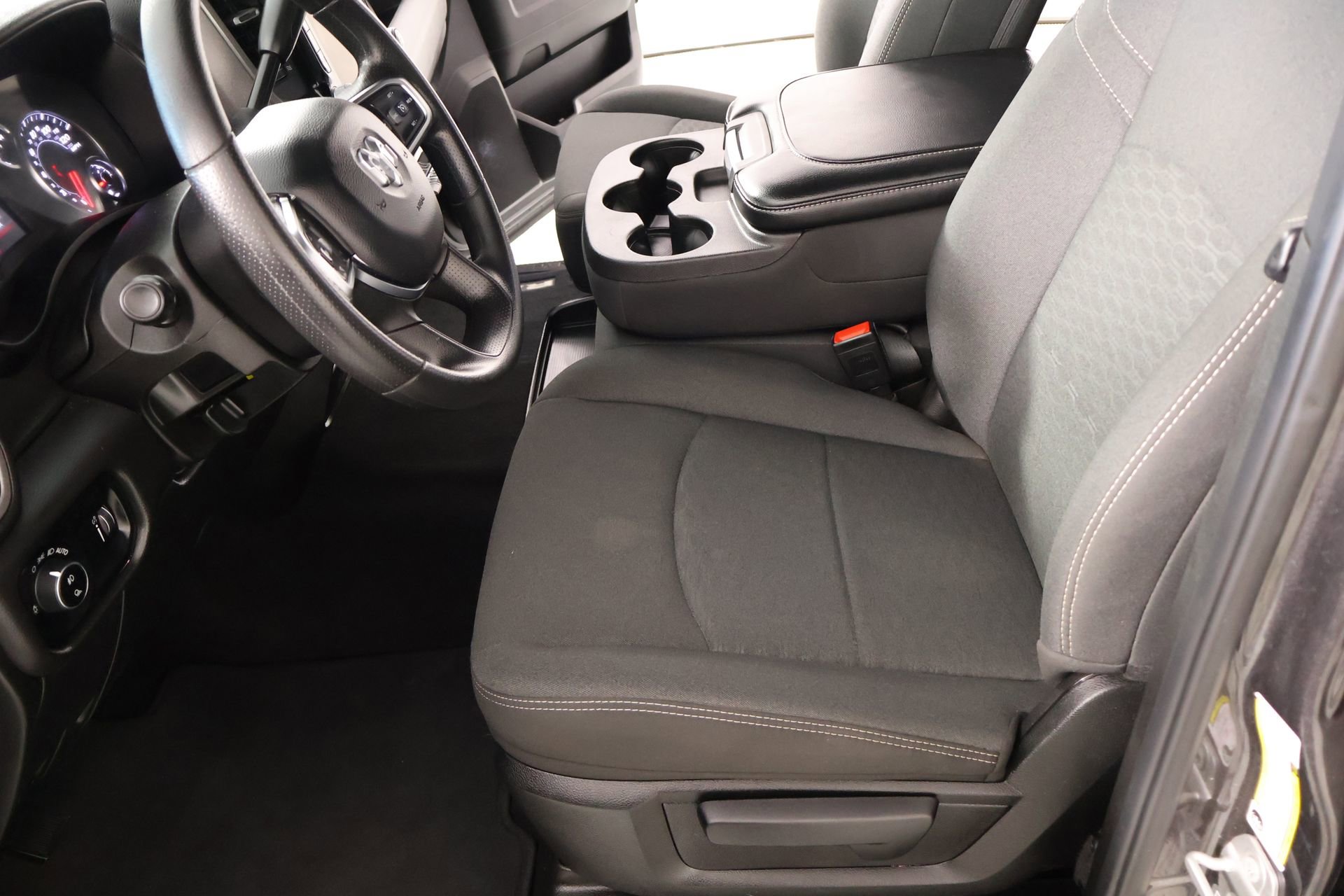 Used 2025 RAM 2500 Tradesman AWD/4WD image 11