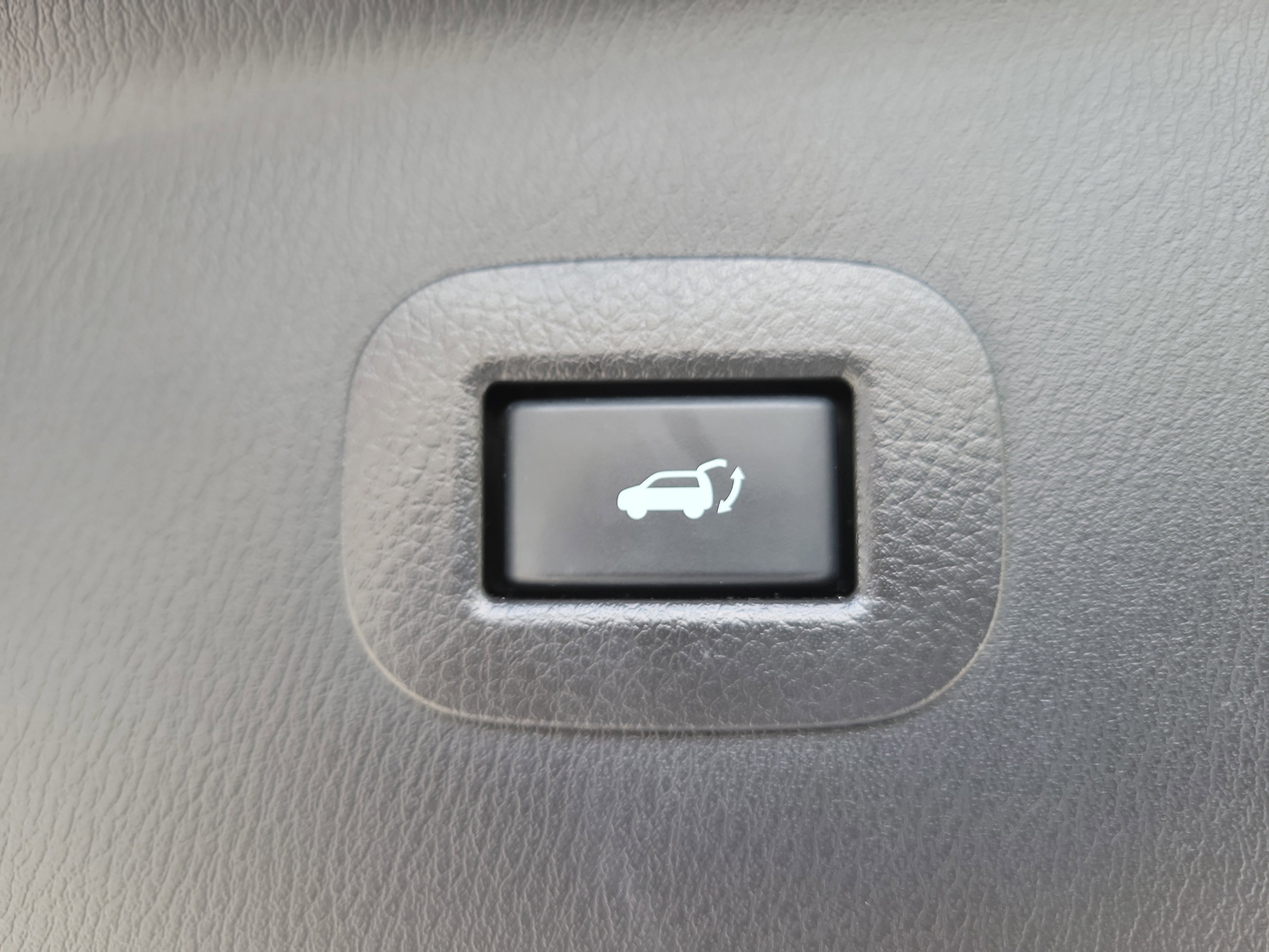 Used 2021 INFINITI QX80 Sensory w/ All-Season Package RWD image 9