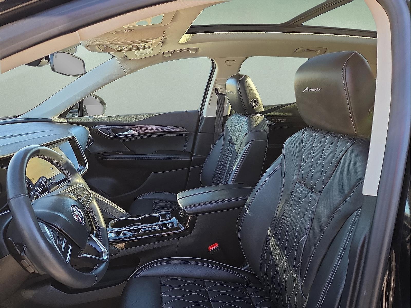 Used 2021 Buick Envision Avenir image 12