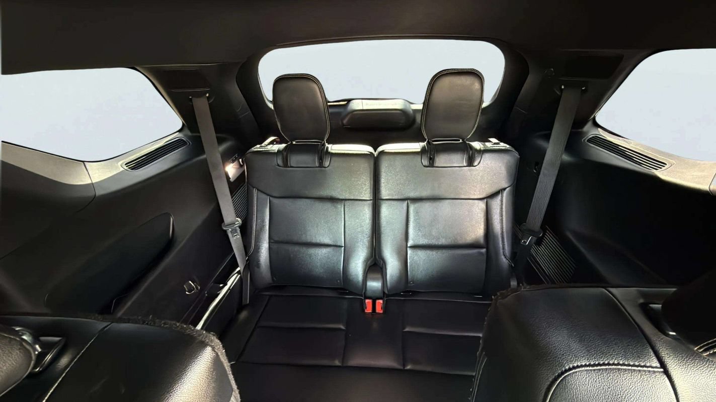 Used 2020 Ford Explorer ST w/ Premium Technology Package AWD/4WD image 18