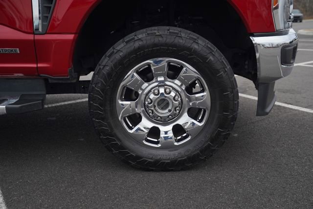 Used 2023 Ford F250 Lariat w/ Chrome Package image 43