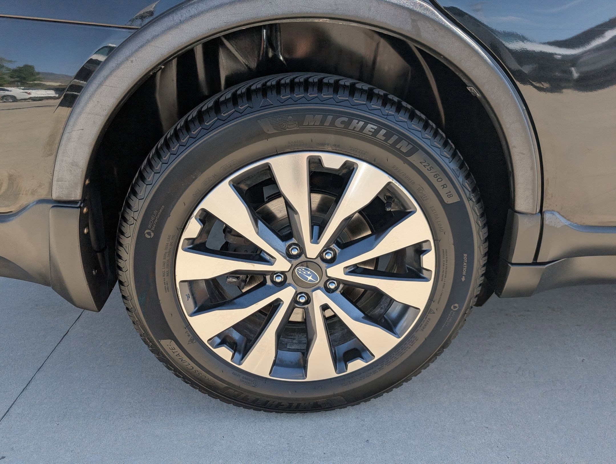 Used 2015 Subaru Outback 3.6R Limited AWD/4WD image 12