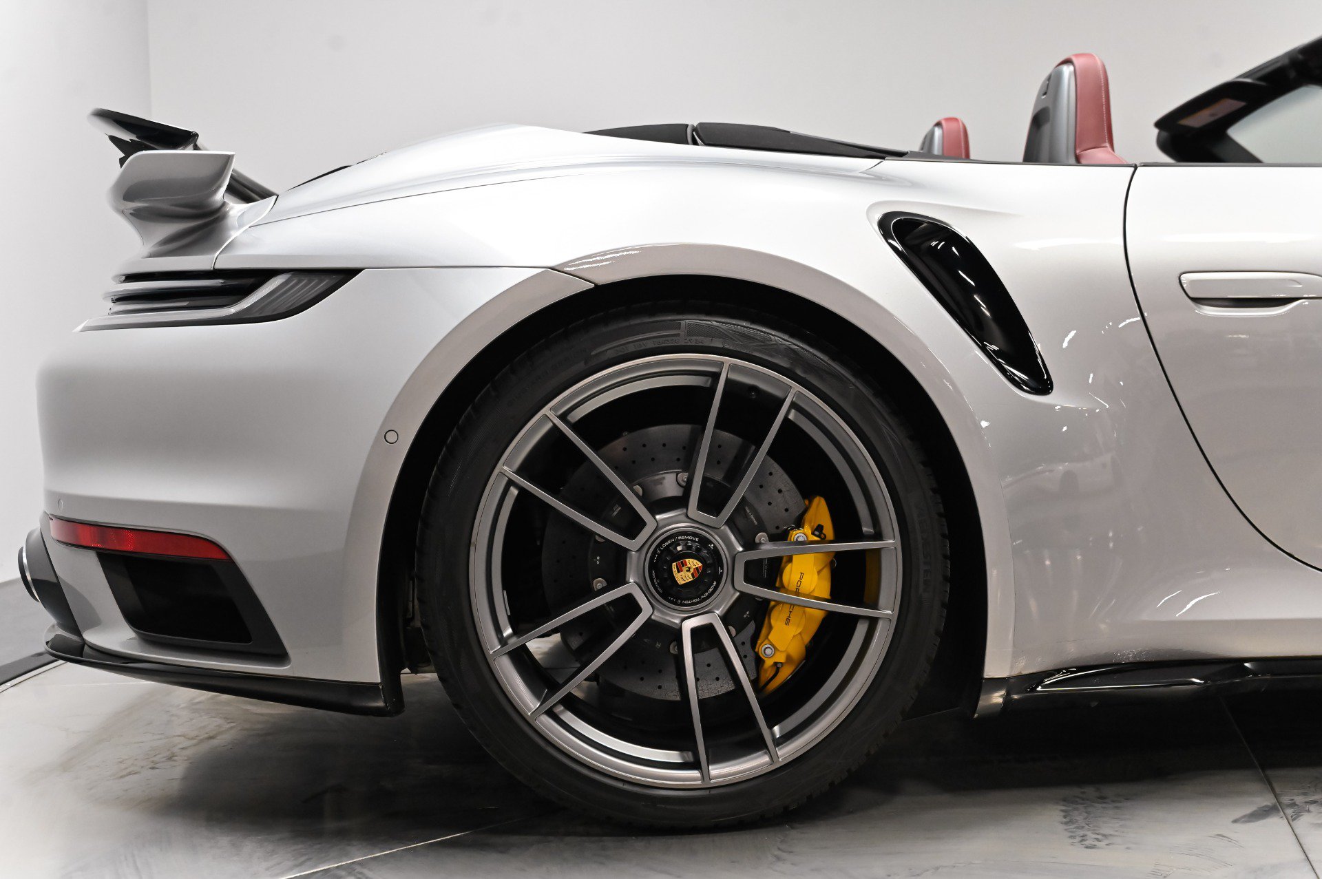 Used 2022 Porsche 911 Turbo S AWD/4WD image 18