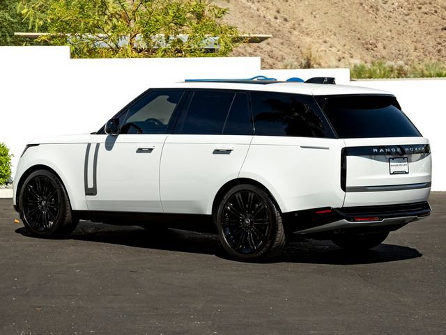 Certified 2024 Land Rover Range Rover Autobiography AWD/4WD image 9