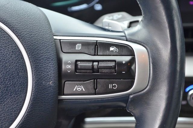 Used 2023 Kia Sportage EX image 21