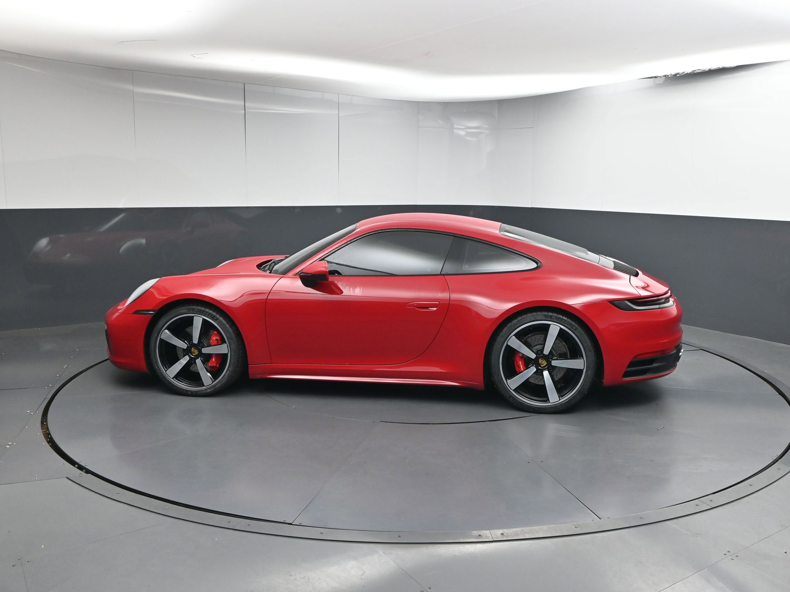 Certified 2022 Porsche 911 Carrera S image 3