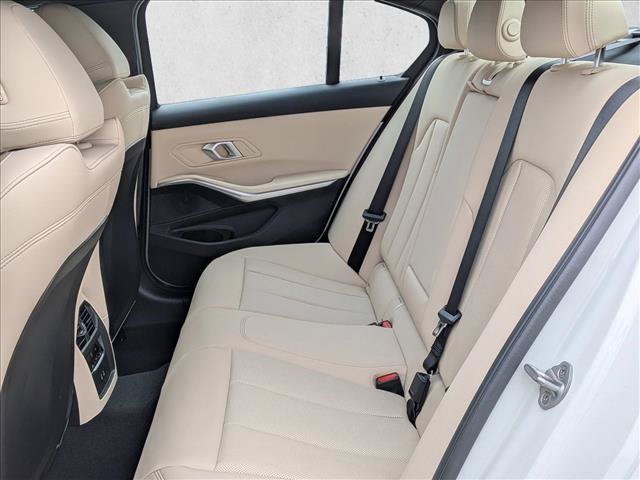 Used 2026 BMW 330i xDrive Sedan w/ M Sport Package AWD/4WD image 17