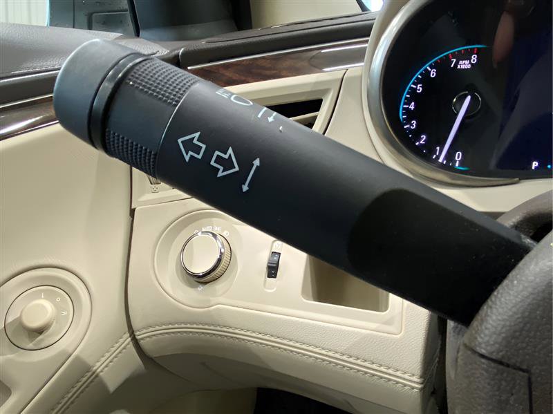 Used 2014 Buick LaCrosse Premium image 21