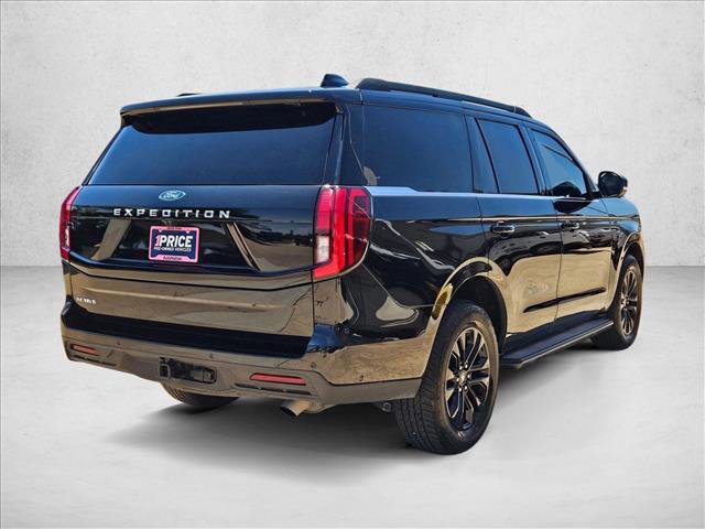 Certified 2025 Ford Expedition Active RWD image 5