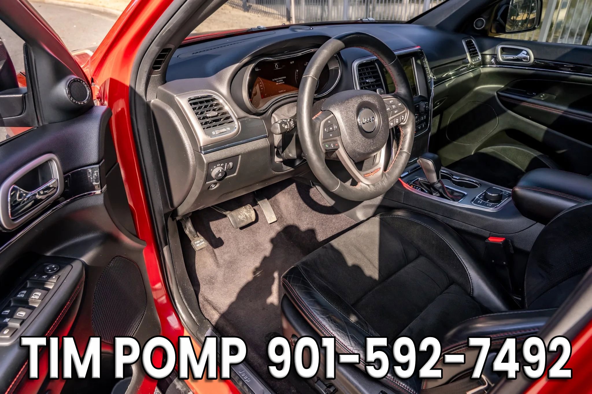 Used 2017 Jeep Grand Cherokee Trailhawk w/ Trailhawk Luxury Group image 10