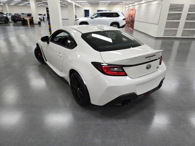 New 2026 Toyota GR86 Premium image 4