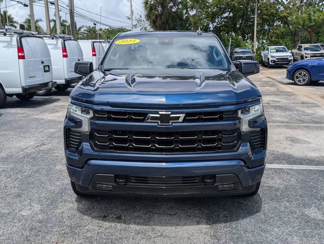 Used 2023 Chevrolet Silverado 1500 RST image 2