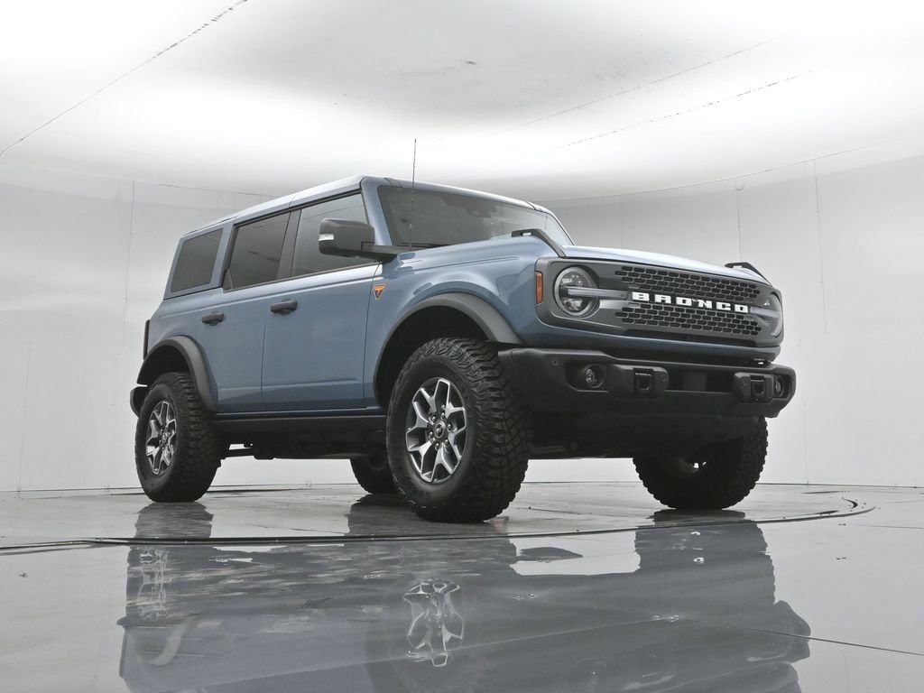 Used 2025 Ford Bronco Badlands AWD/4WD image 49