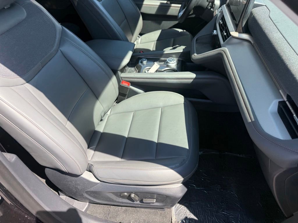 New 2026 Ford Explorer Active w/ Active Comfort Package AWD/4WD image 56