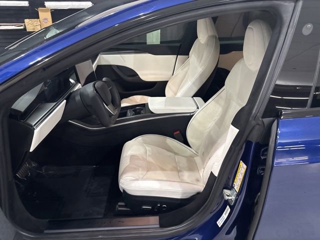 Used 2022 Tesla Model S Plaid image 11
